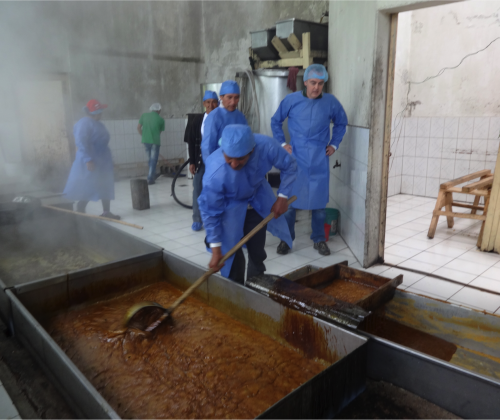 panela equimercado caes piura